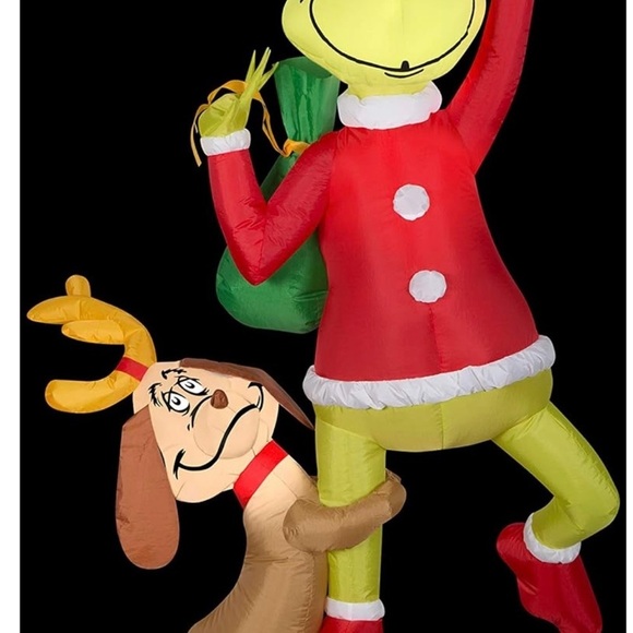 Gemmy 6ft Airblown Inflatable Hanging Grinch w/Max-Grinch - Picture 4 of 5